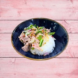 ข้าวหน้ายำหมูแซ่บ