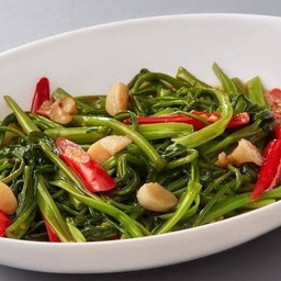 ผัดผักบุ้งไฟแดง