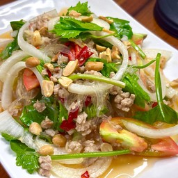 ยำวุ้นเส้นหมูสับ