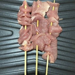 หมูชิ้นซ้อนมัน