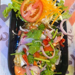 ยำไข่ดาว