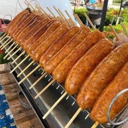 ร้านส้มตำนีออน ตลาดท่าอิฐ