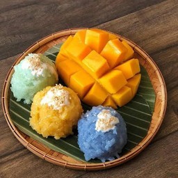 ข้าวเหนียวมะม่วง 3สี