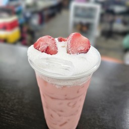 นมโยเกิร์ตสตรอเบอร์รี่