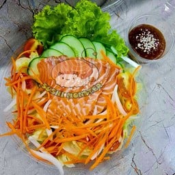 Salmon-Salad S สลัดแซลม่อน