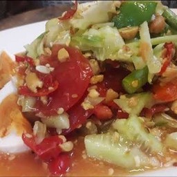 ตำแตงไทย(ไข่เค็ม)
