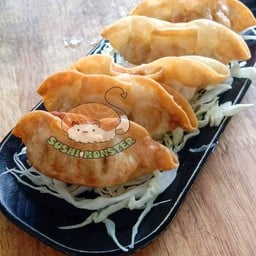 Fried Pork Gyoza เกี้ยวซ่าหมูทอด (5pcs.)