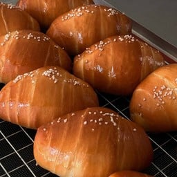 ขนมปังเกลือ - Shio pan