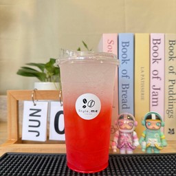 สตรอเบอรี่โซดา