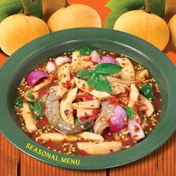 Santol spicy salad with shrimps
