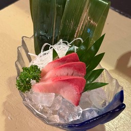 ซาชิมิฮามาจิ 3 ชิ้น