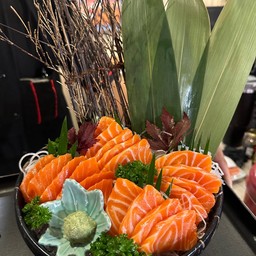 แซลมอนซาชิมิ 250 กรัม