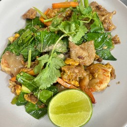 ผัดซีอิ๊วหมู + กุ้ง