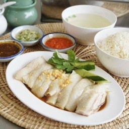โกเปาข้าวมันไก่