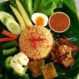เอก ยำ ตำ แซ่บ ระเบิด
