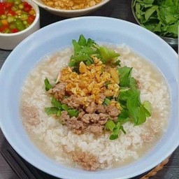 ข้าวต้ม หมูสับ