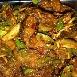 ข้าวแกงสองเรา สุขุมวิท99(เขาหมอน)