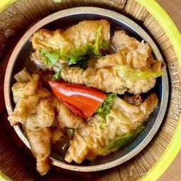 ขาไก่ตุ๋นสูตรพิเศษ