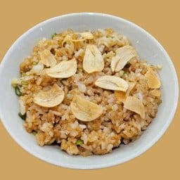 ข้าวผัดกระเทียม