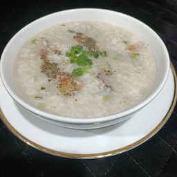 รสมือเราข้าวต้มโบราณ-ข้าวหน้าหมู คอนโดไนท์บริดจ์