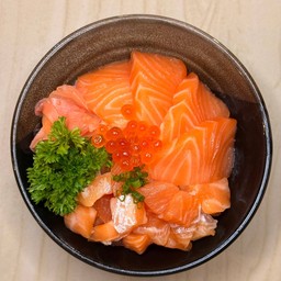 แซลมอนทูโทนไข่ปลาด้ง