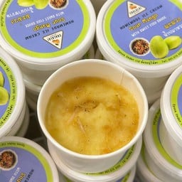 ไอศครีมรส มะม่วงตลับนาค น้ำปลาหวาน