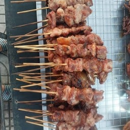 ฟีนเฟร์ คอหมูย่าง
