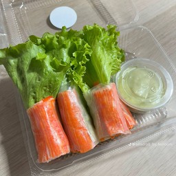 สลัดโรล+ปลานึ่งน้ำจิ้มแจ่ว+เกี้ยวหมูเด้ง ฟูดส้ม