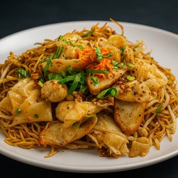 บะหมี่เหลืองโครตจุก เกี๊ยว 10ตัว