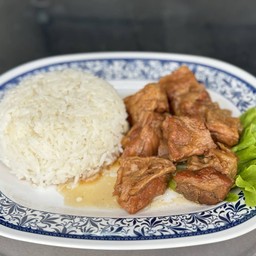 ข้าวซี่โครงอ่อนหมูตุ๋น แยกข้าว.แยกกับให้
