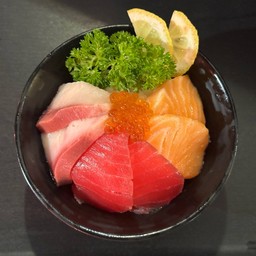 สามคิงด้ง