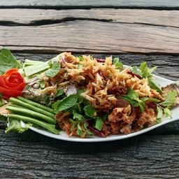 ปลาตะเพียนทอดกรอบลาบ