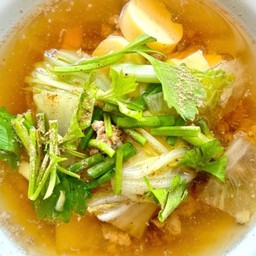 ต้มจืดเต้าหู้หมูเด้งสาหร่าย