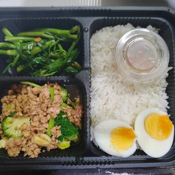 ผัดผักหมู+ผัดบุ้ง+ไข่ต้ม