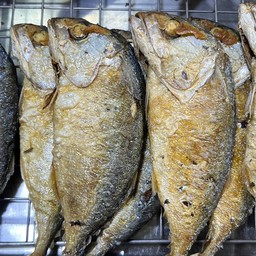 คุณยาย (ไข่ต้ม)