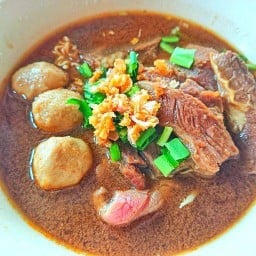 ก๋วยเตี๋ยวเนื้อชารีฟ-บางบ่อ