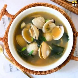 ซุปมิโซะหอยตลับ