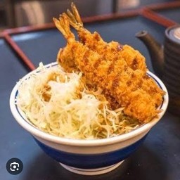 ข้าวหน้ากุ้งซุปแป้งทอด+ซุปมิโซะ