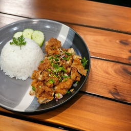 ข้าวยำไก่แซ่บ