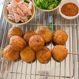 ข้าวทอด