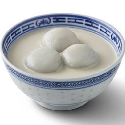 น้ำเต้าหู้ใส่บัวลอย (ร้อน)