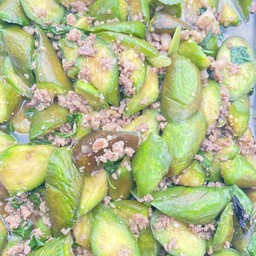 ผัดมะเขือหมูสับ