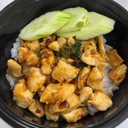 กะเพราไก่เป็นกับข้าว