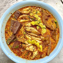 ก๋วยเตี๋ยวไก่มะระต้มยำ