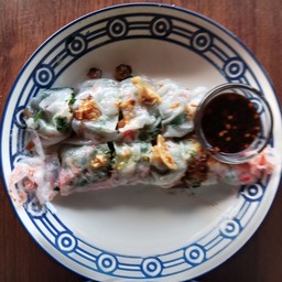 โกภาก๋วยเตี๋ยวหลอดแป้งสด ปอเปี๊ยะสด