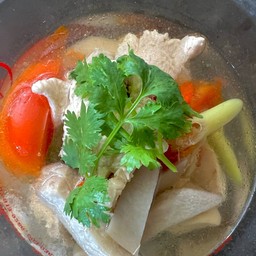 ต้มยำไก่