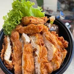 ไก่ทอดน้ำจิ้มแจ่ว