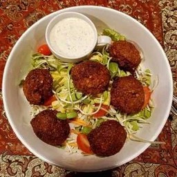 Falafel Salad