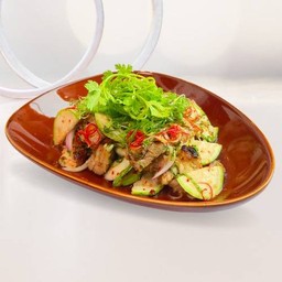 ยำเนื้อมะเขือเปราะ