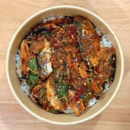 ข้าวกะเพราปลากระป๋อง